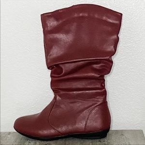 NWOT Comfortview Maroon Wide Calf Slouch Boots